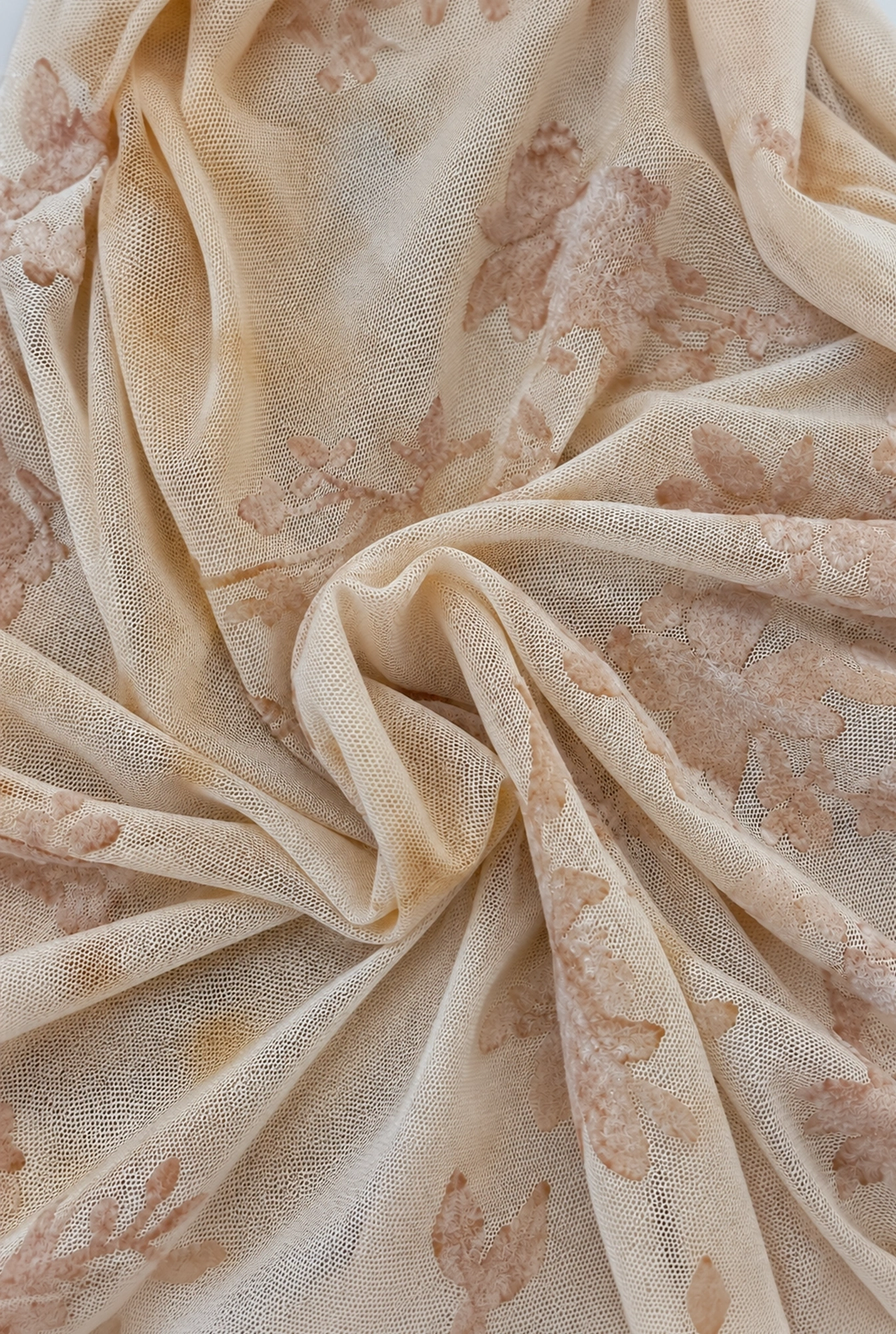 Fossa – abito mini con drappeggi e fascia decorativa