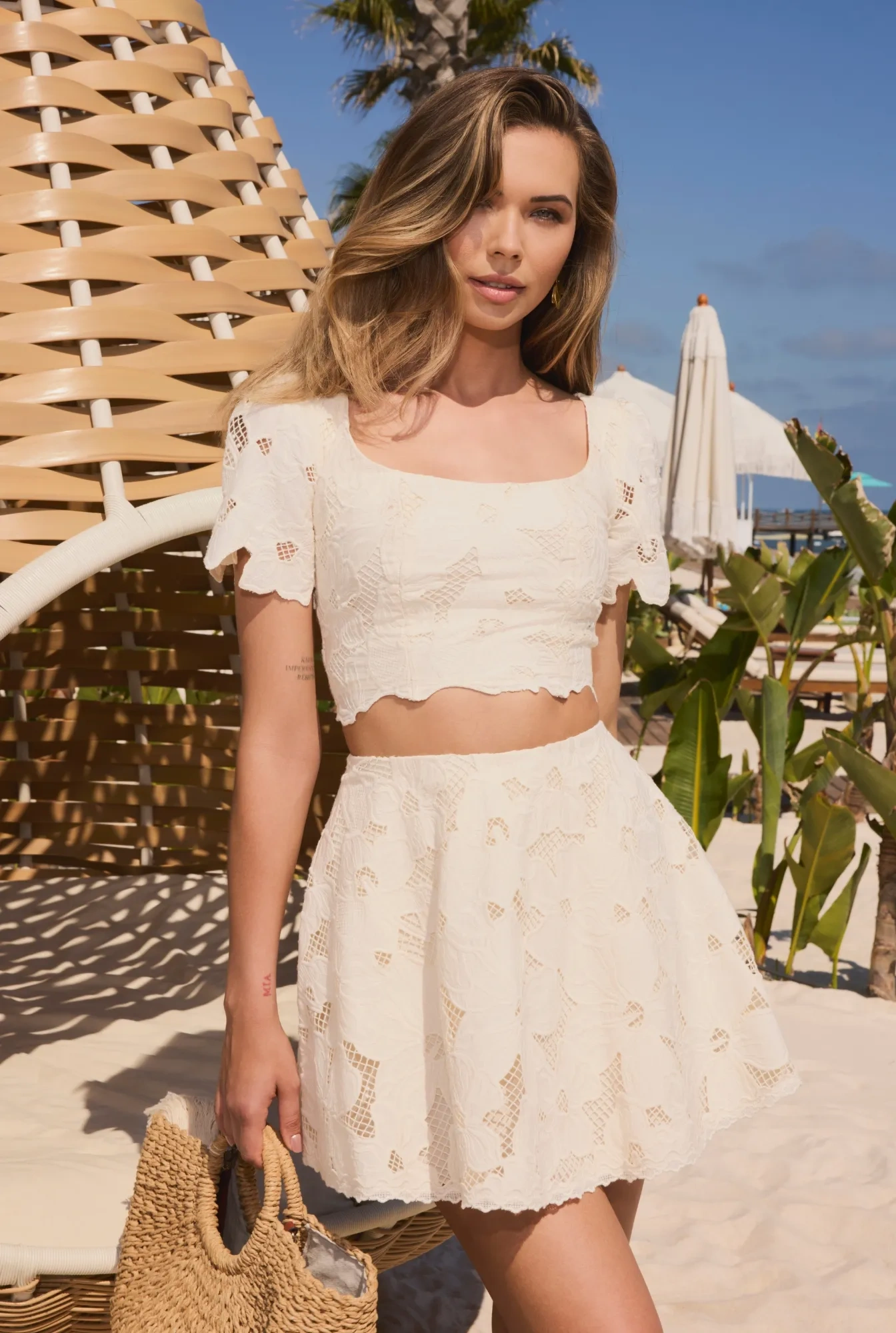 Rimini – completo color crema: top + gonna
