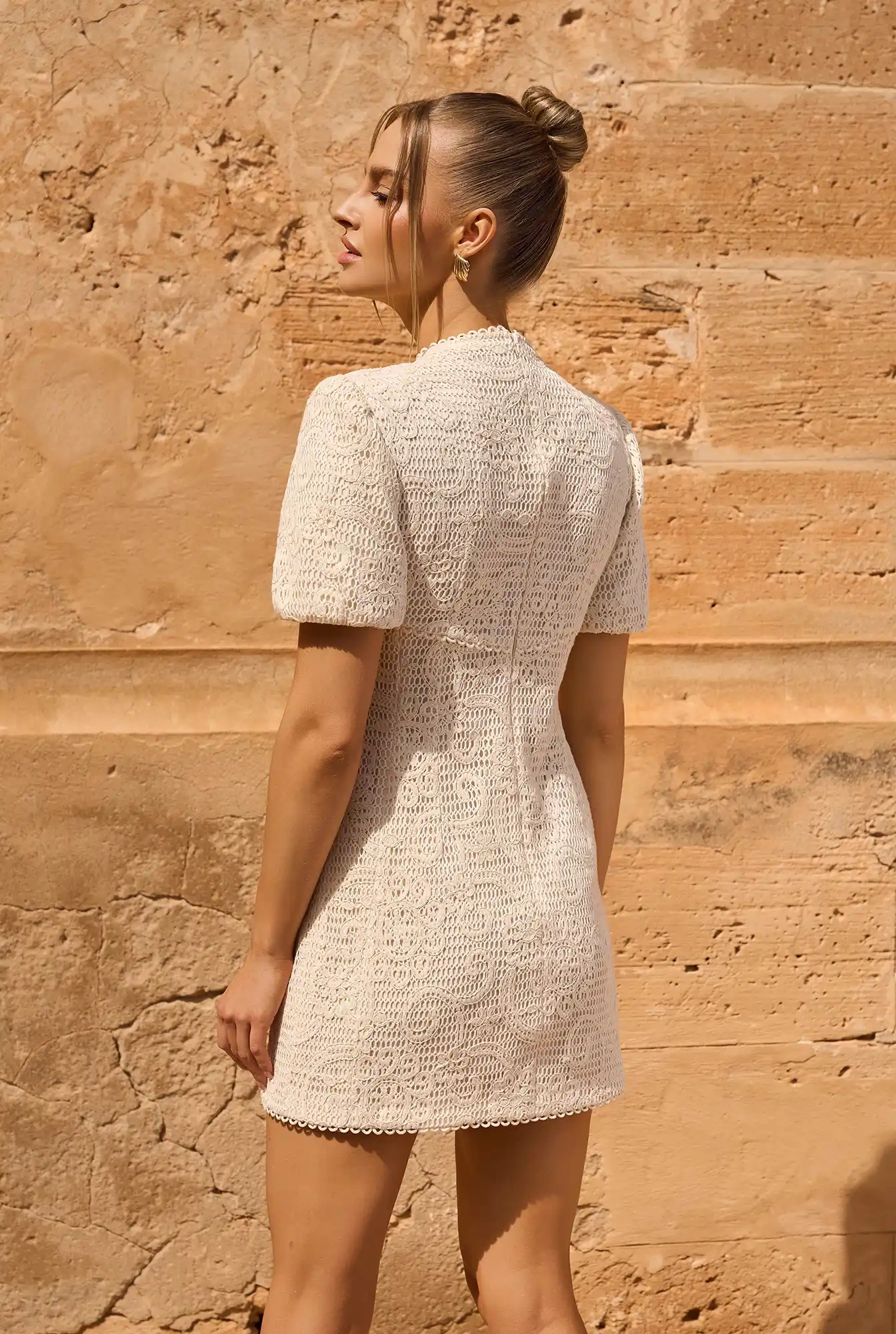 Shila – abito in pizzo TALL